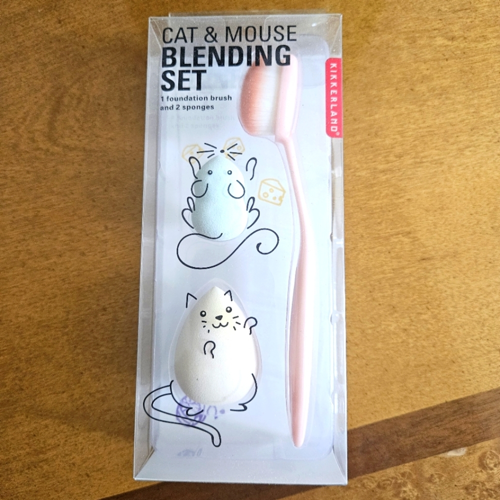 Kikkerland Cat and Mouse Blending Set
